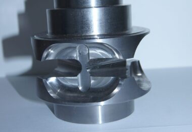 Przykładowa realizacja: aluminiowy korpus — od rysunku do detalu CNC